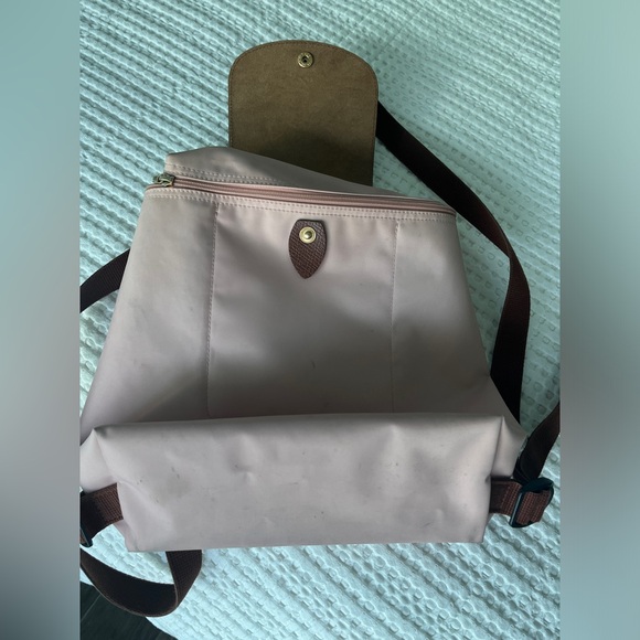 light blush Longchamp Le Pliage nylon backpack - Picture 4 of 6